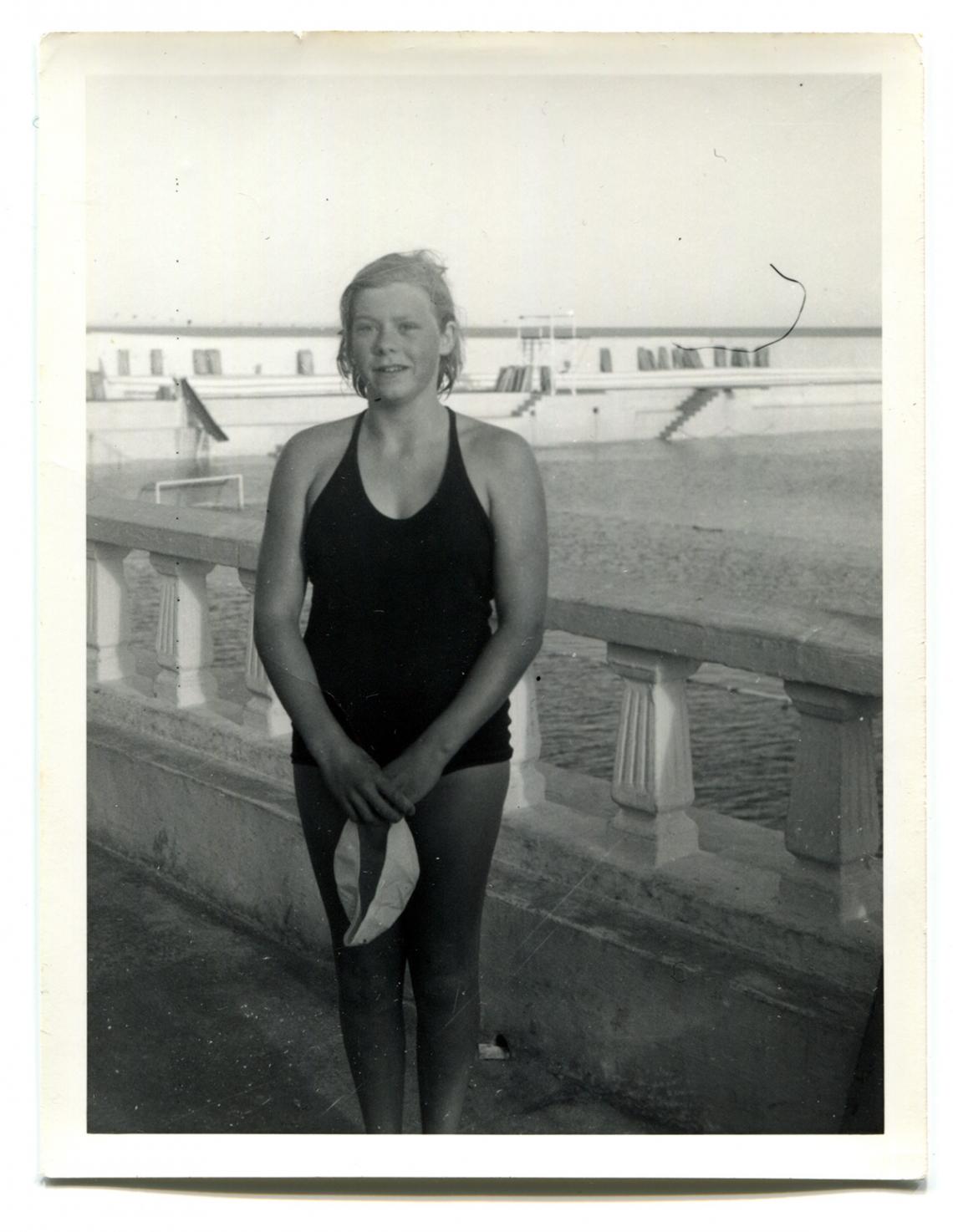 Wendy Tresidder wins the long distance swim at the age of 12