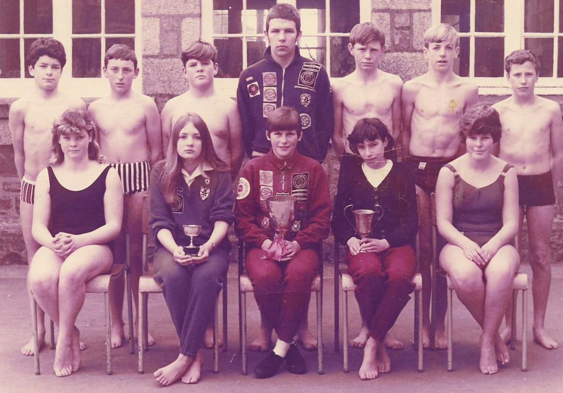 Liz Jilbert Lescudjack School swim team